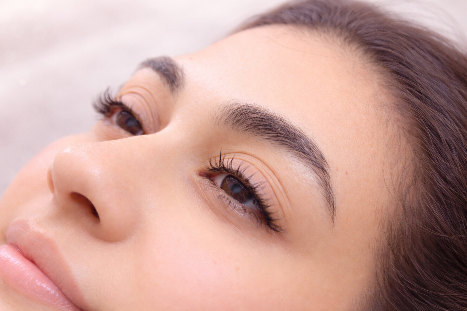 Extensions de cils naturelles